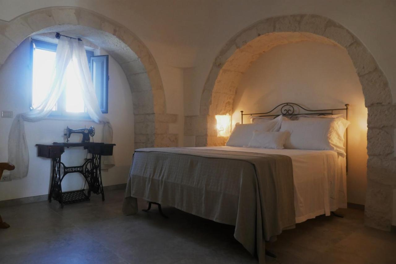 Trullo La Chicca Della Valle Cisternino Exterior photo